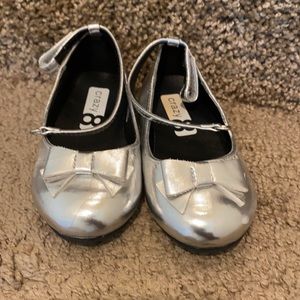 Toddler Silver Mary Janes